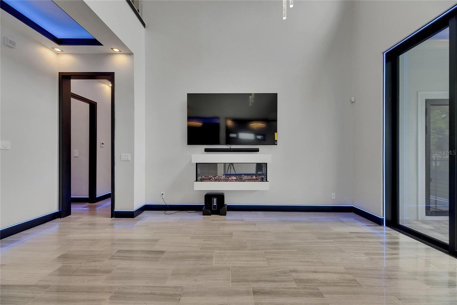 6528 SIMONE SHORES CIR — photo 30