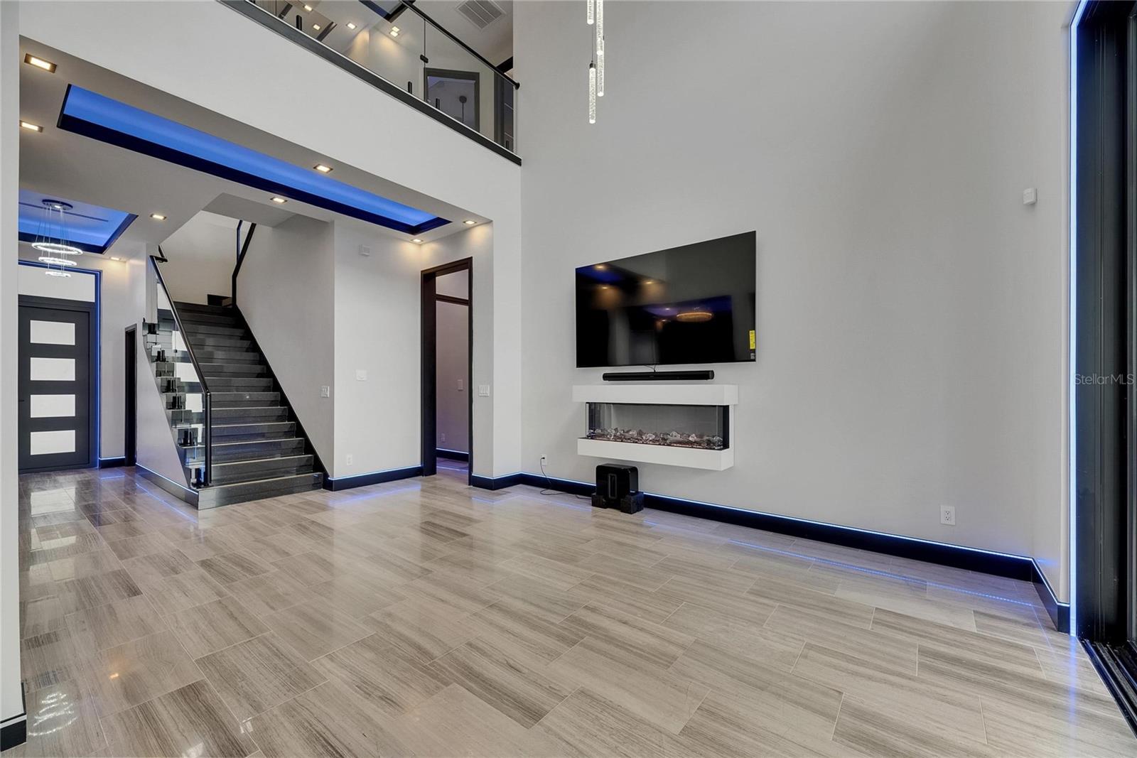6528 SIMONE SHORES CIR — photo 29