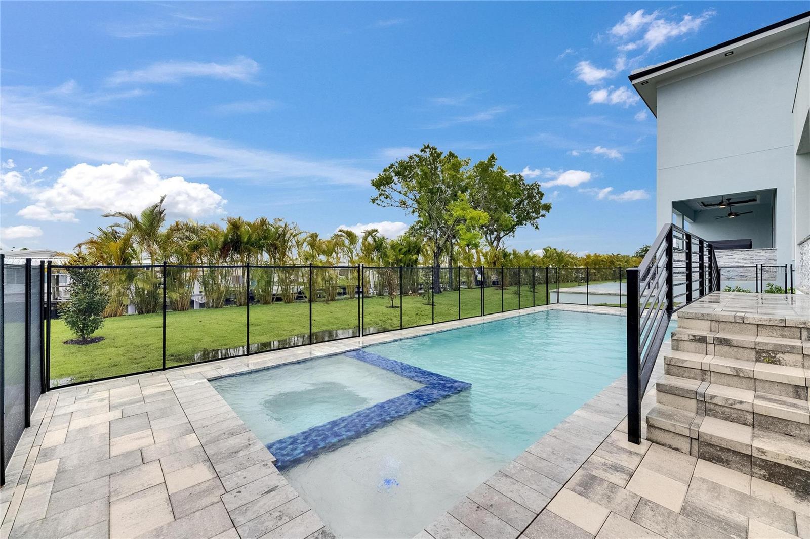 6528 SIMONE SHORES CIR — photo 3