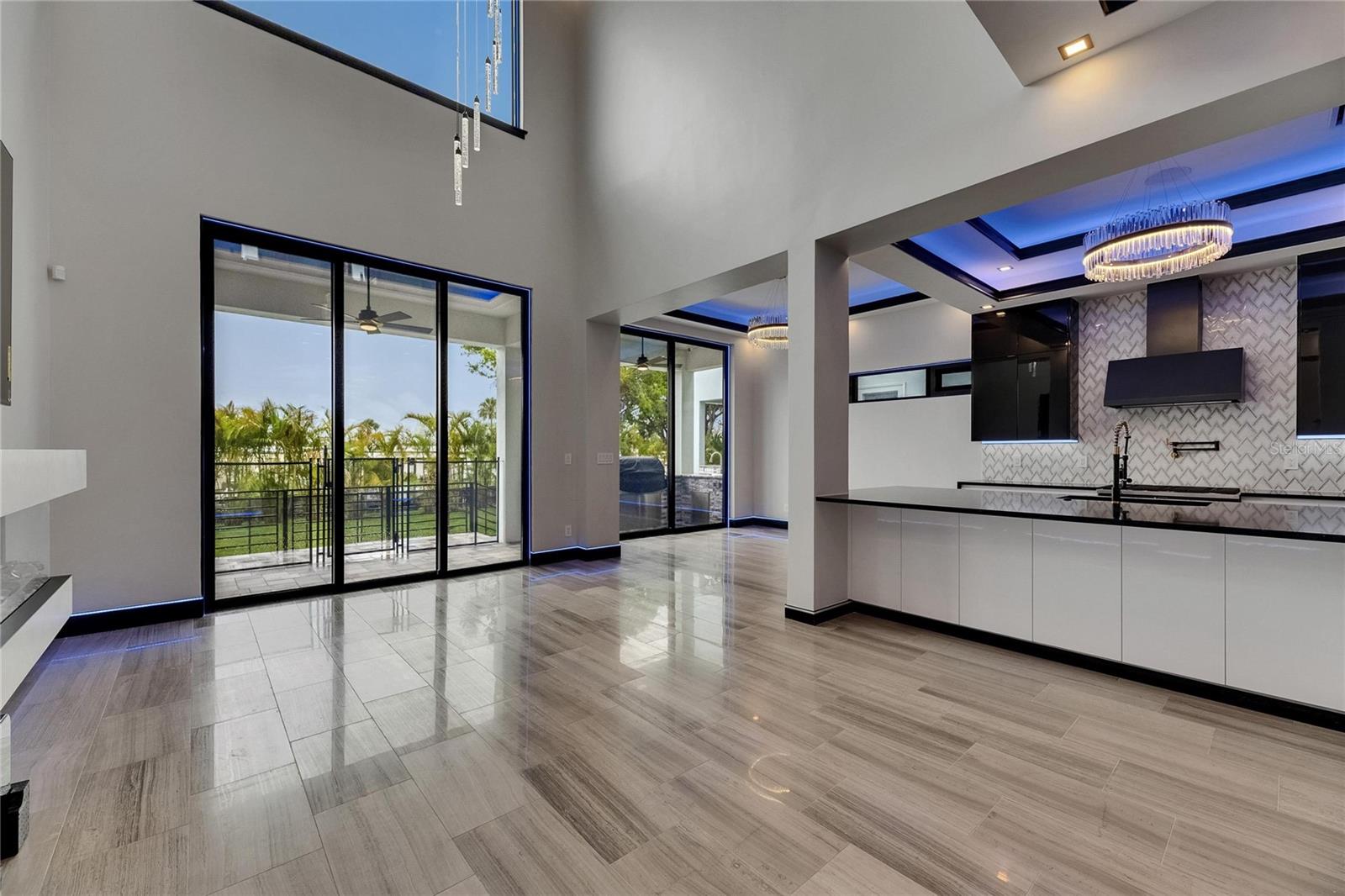 6528 SIMONE SHORES CIR — photo 27
