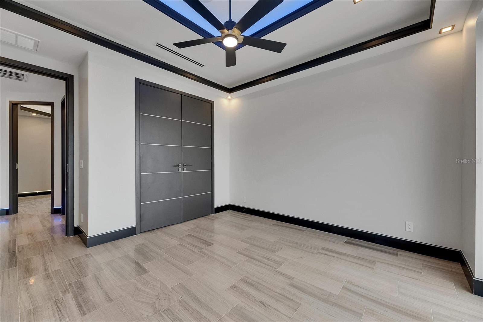 6528 SIMONE SHORES CIR — photo 76