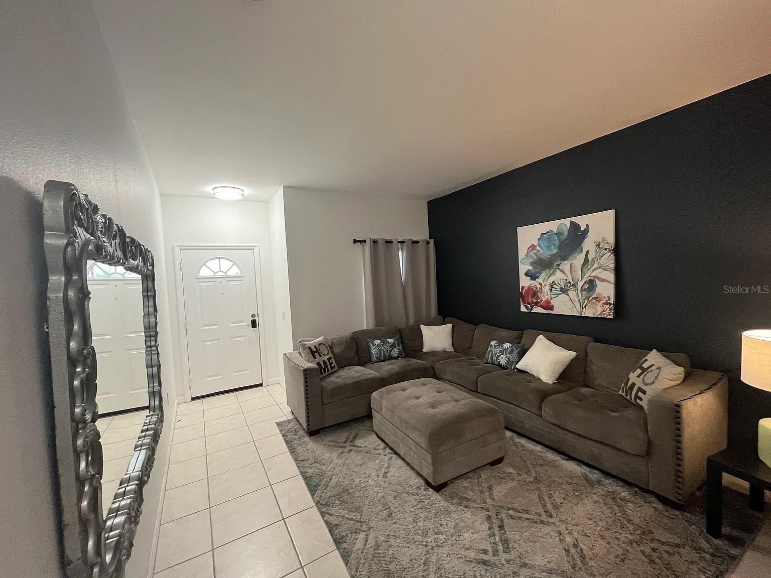7755 PLANTATION CIR — photo 3