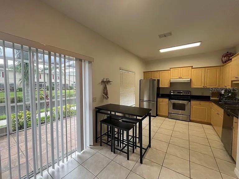 7755 PLANTATION CIR — photo 10