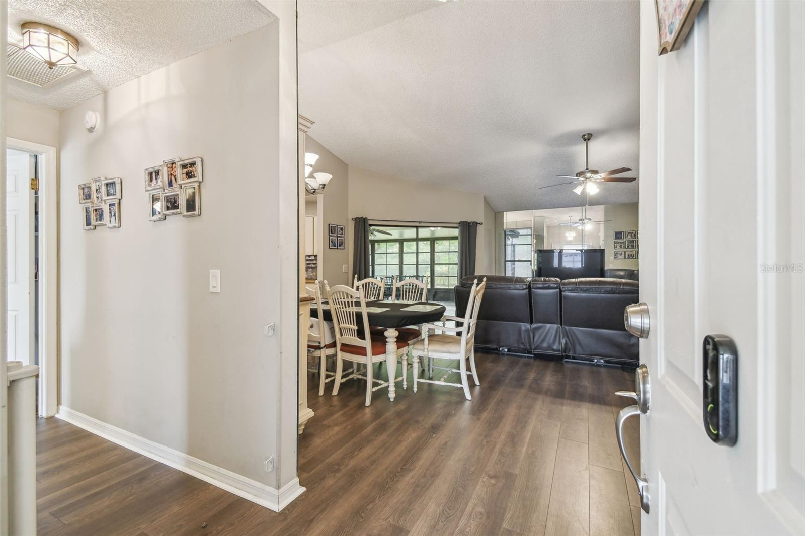13127 TOPFLITE CT — photo 17