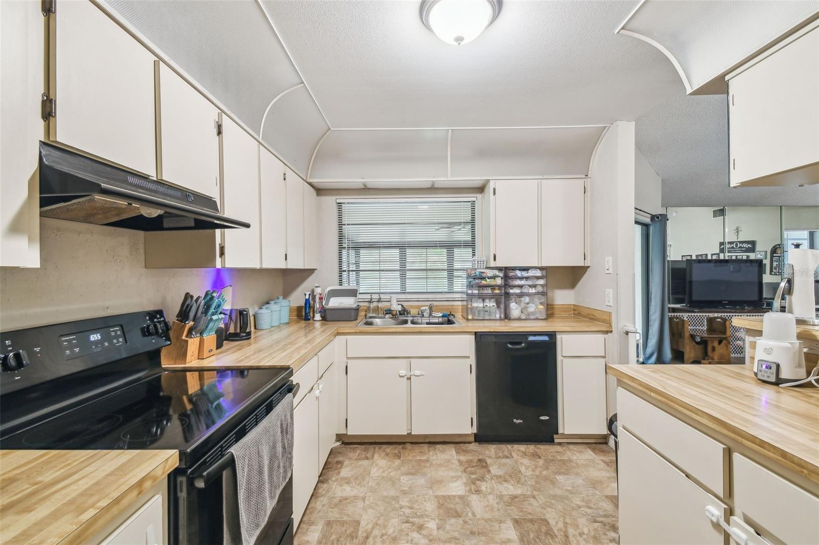 13127 TOPFLITE CT — photo 27