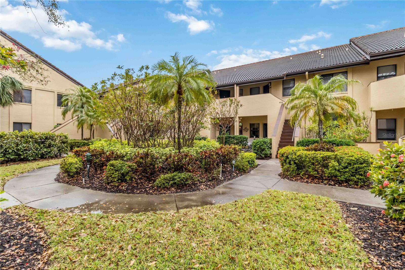 5734 ASHTON LAKE DR #7 — photo 4