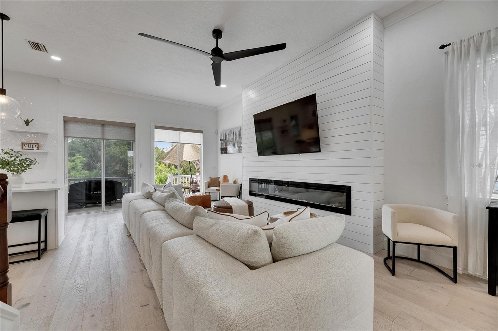 6512 SIMONE SHORES CIR — photo 8