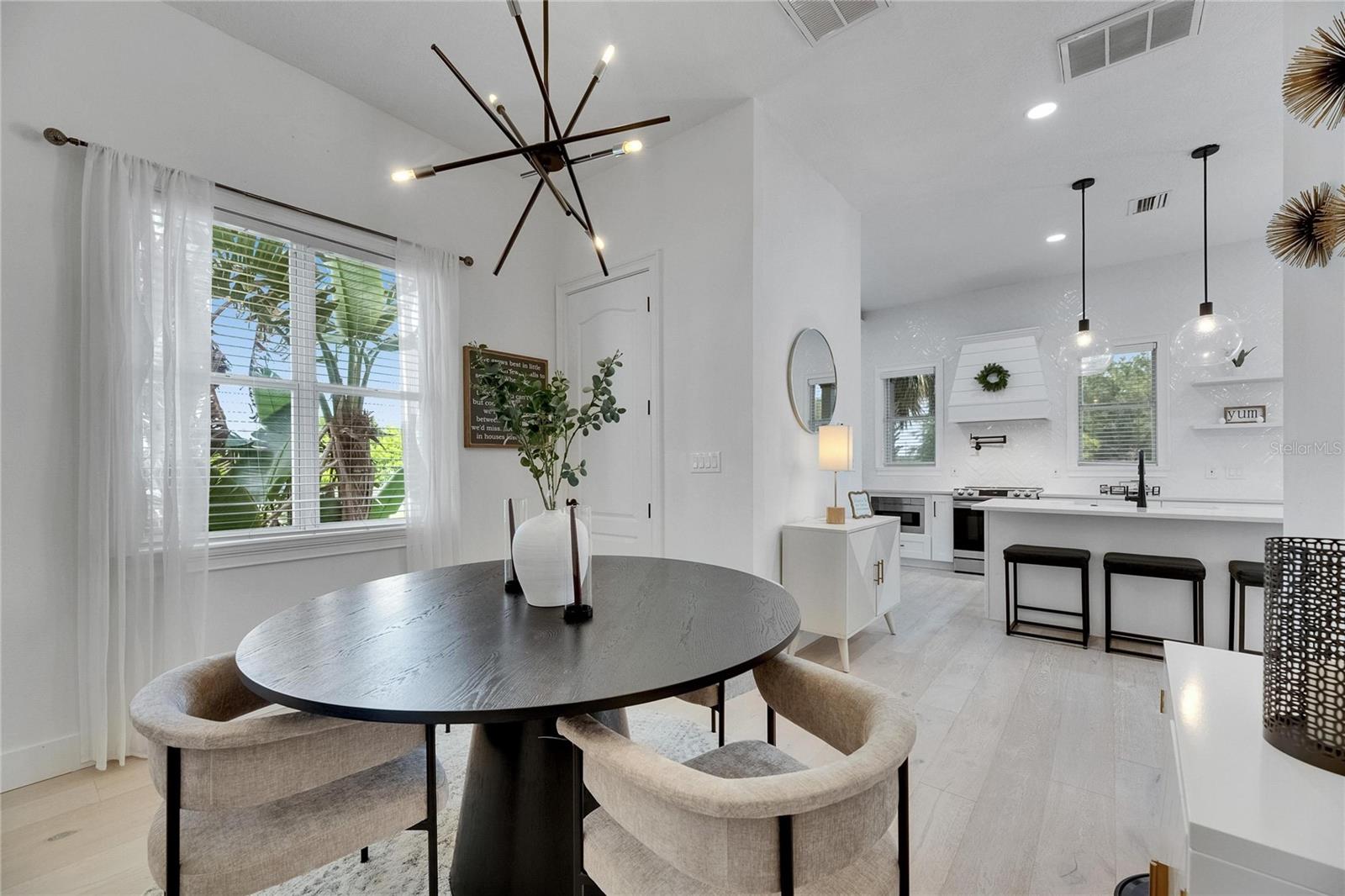 6512 SIMONE SHORES CIR — photo 25