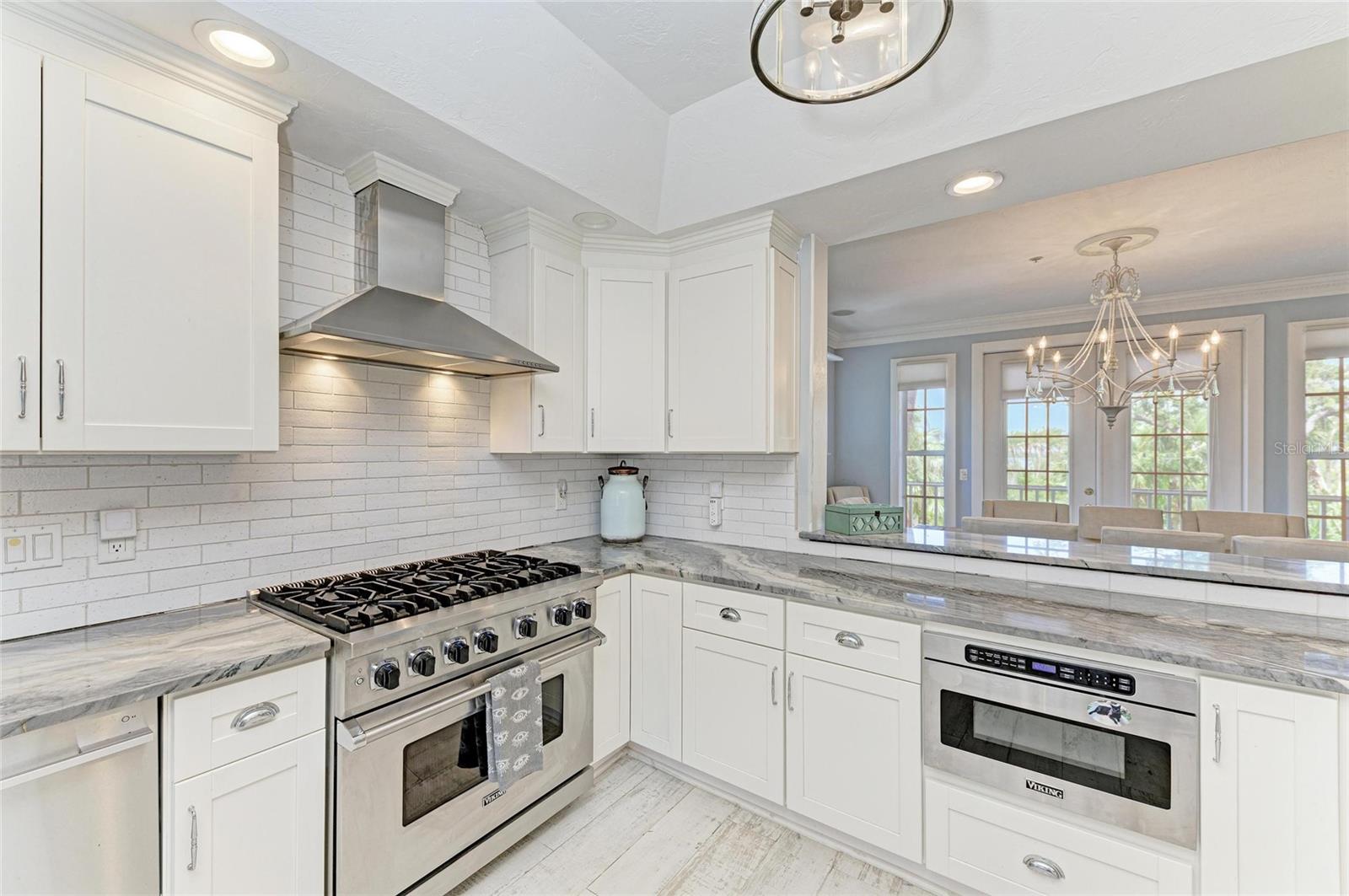 8963 FISHERMENS BAY DR — photo 28