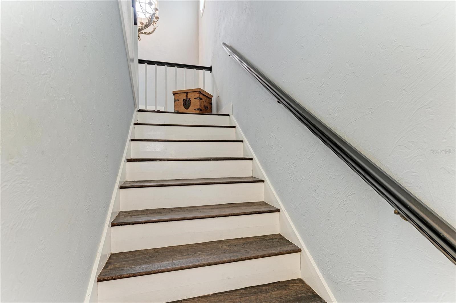 8963 FISHERMENS BAY DR — photo 39
