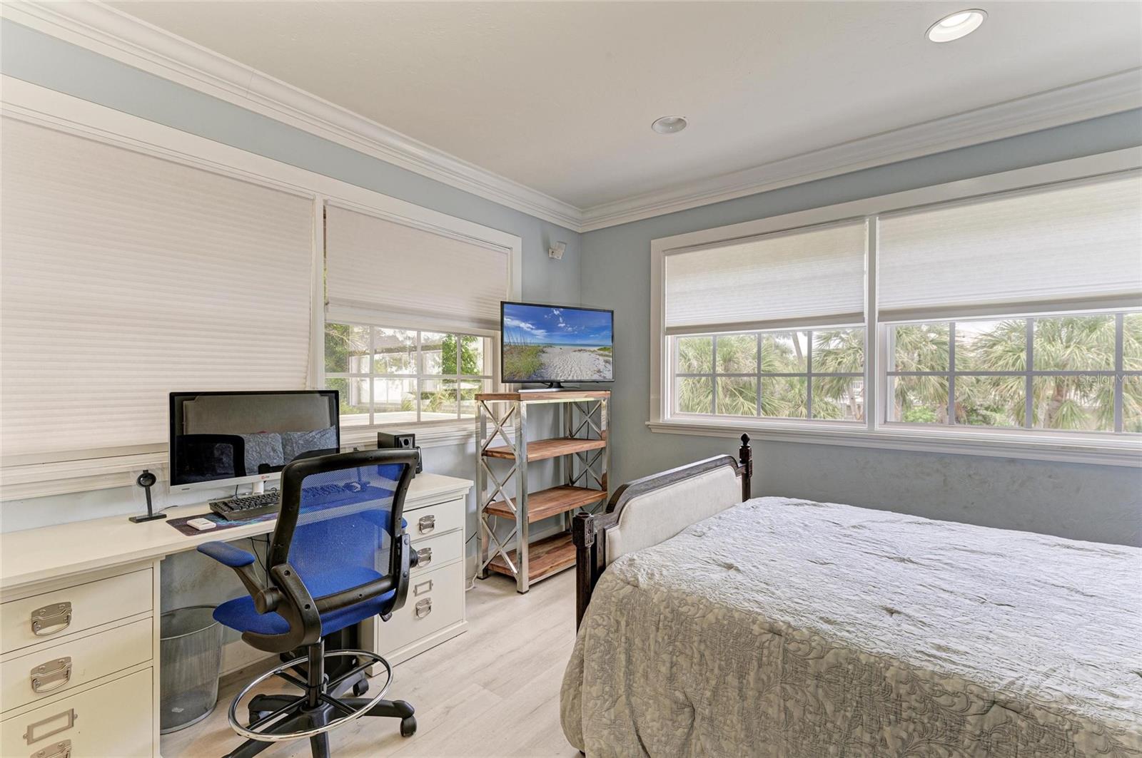 8963 FISHERMENS BAY DR — photo 42