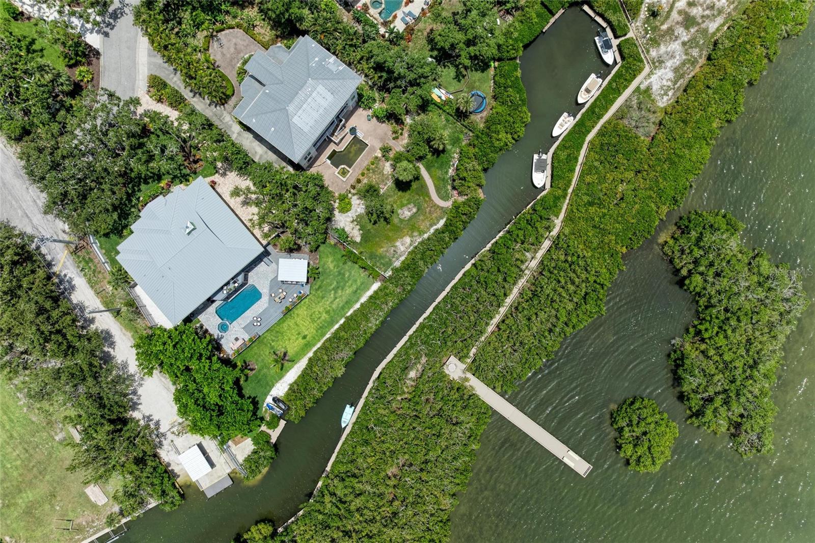 8963 FISHERMENS BAY DR — photo 32