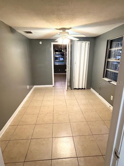 300 MIDWOOD DR — photo 10