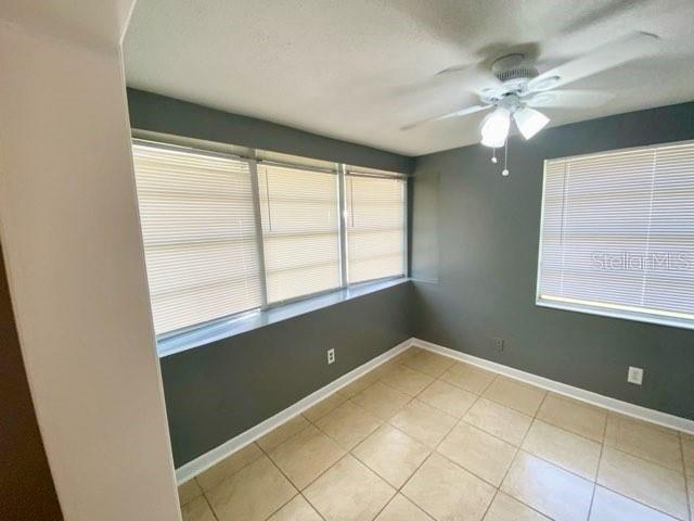 300 MIDWOOD DR — photo 26