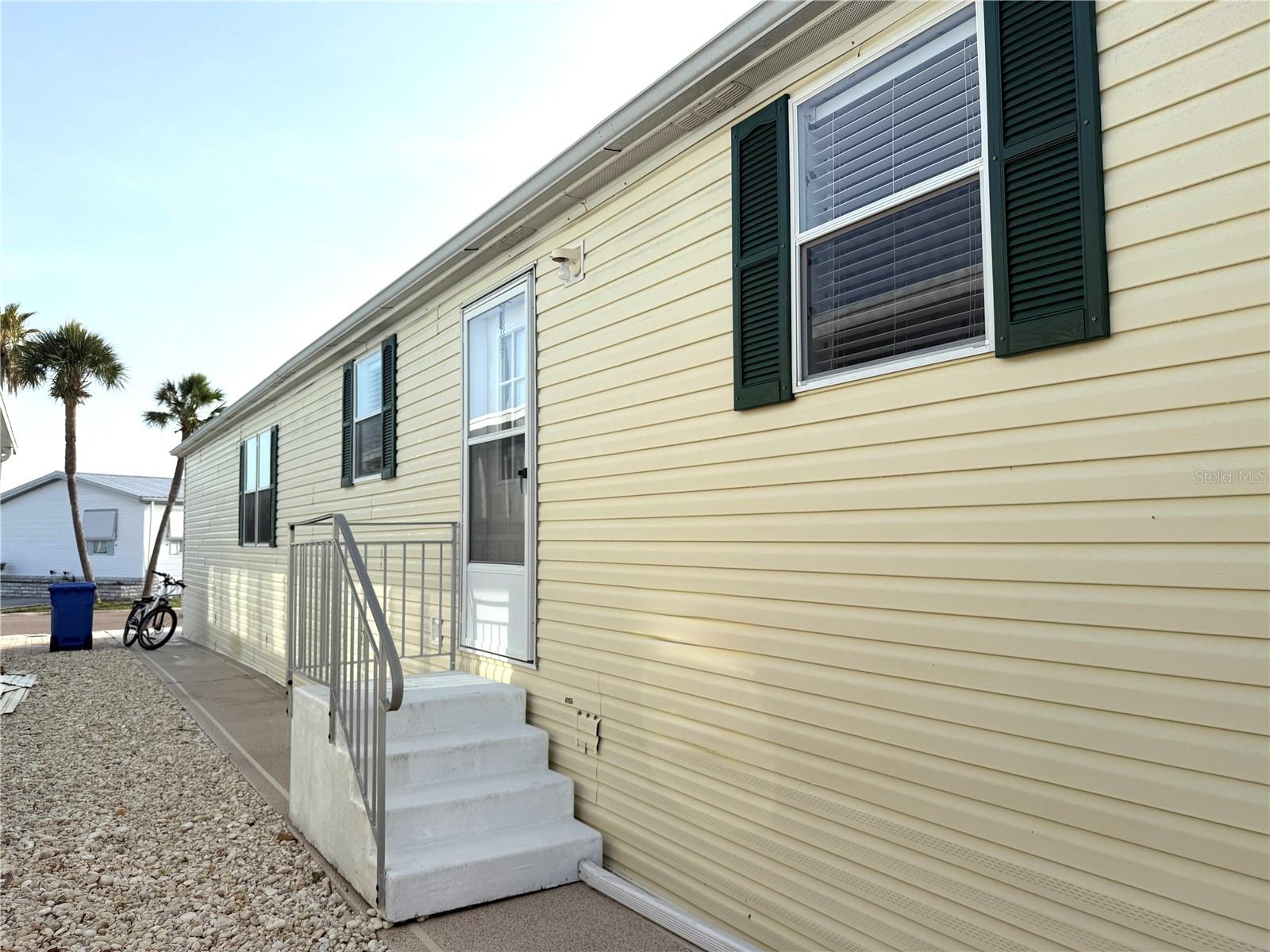 250 S PORT ROYAL LN — photo 25