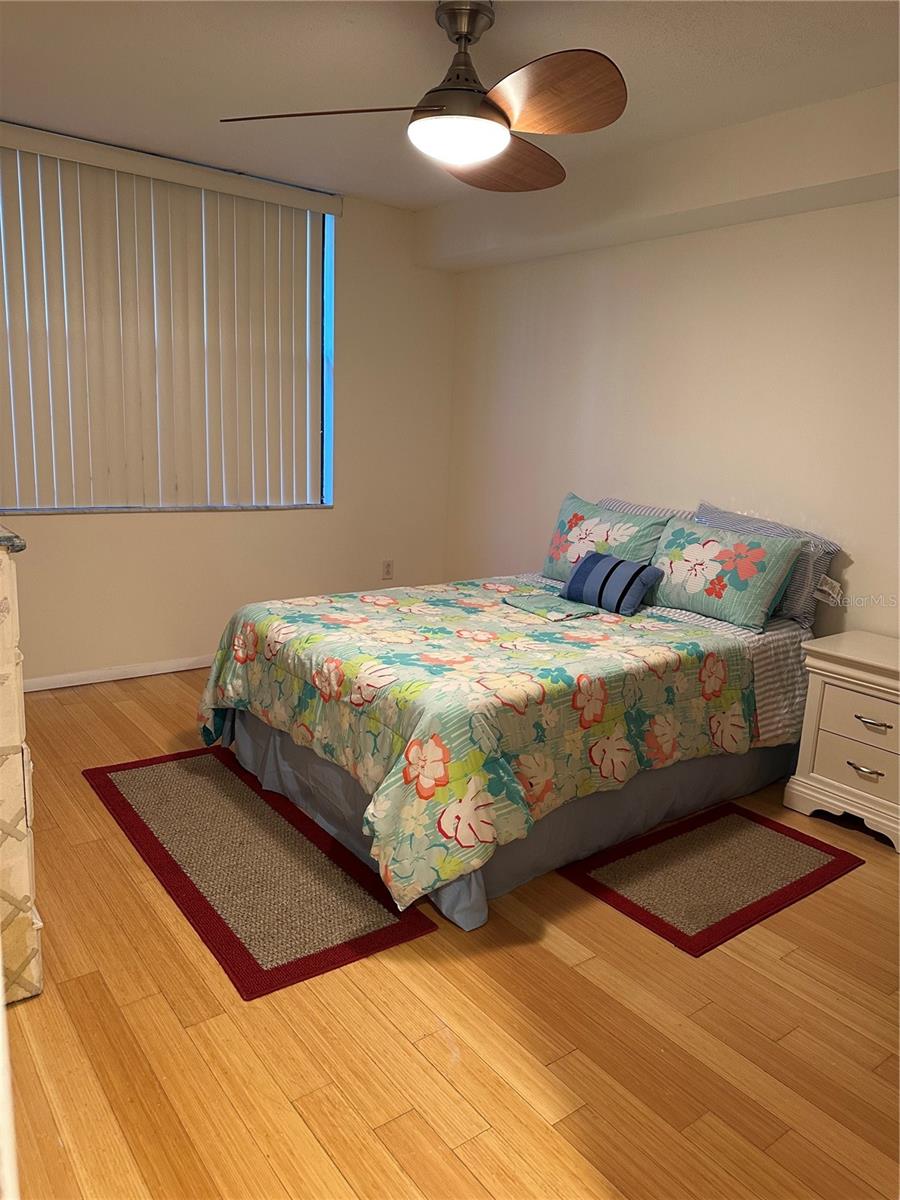 701 S MADISON AVE #410 — photo 16