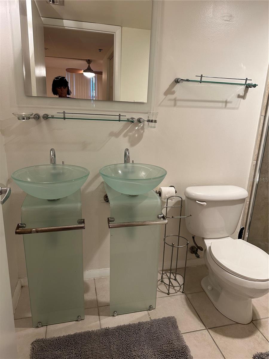 701 S MADISON AVE #410 — photo 14