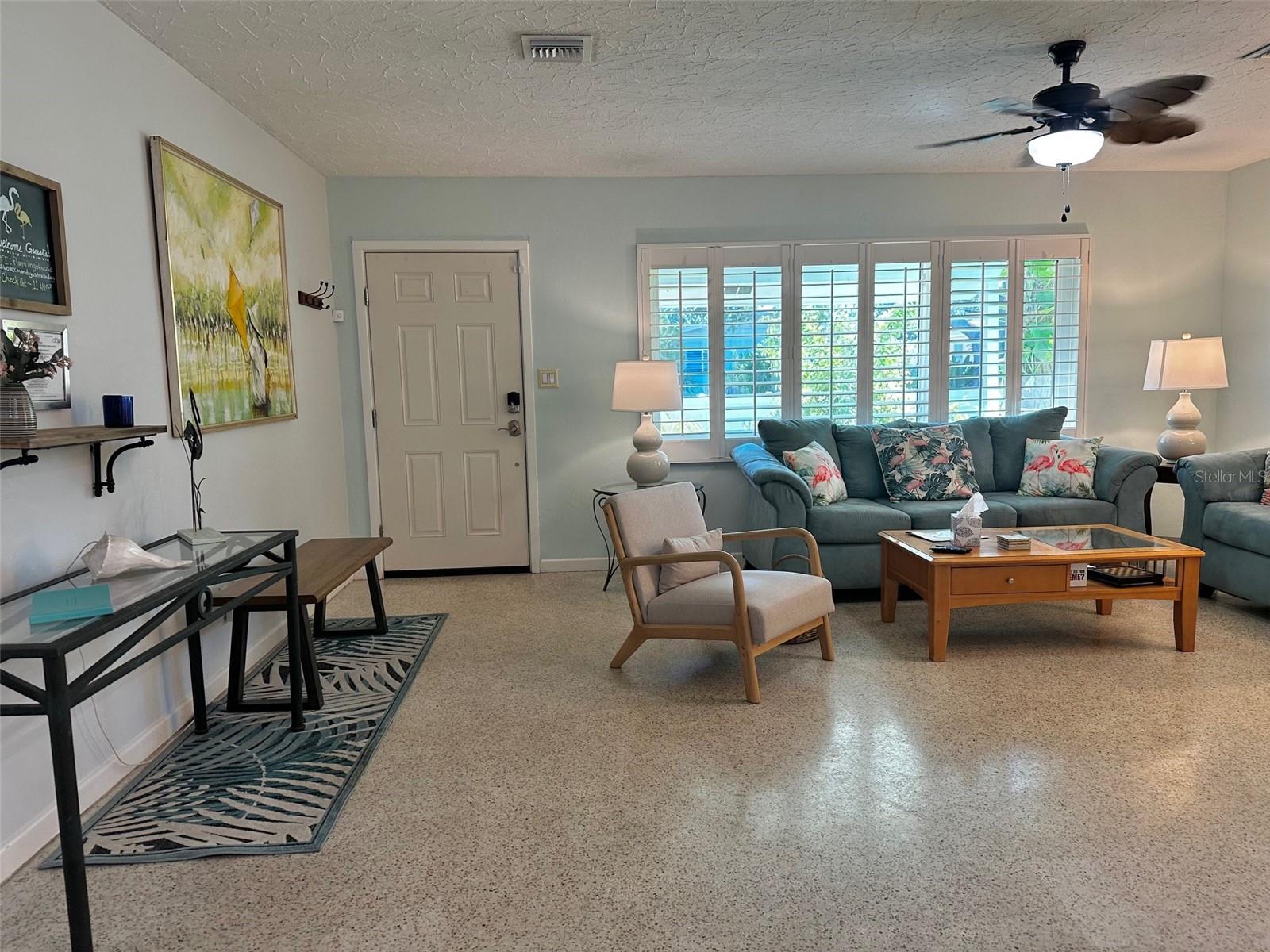 3605 IROQUOIS AVE — photo 9