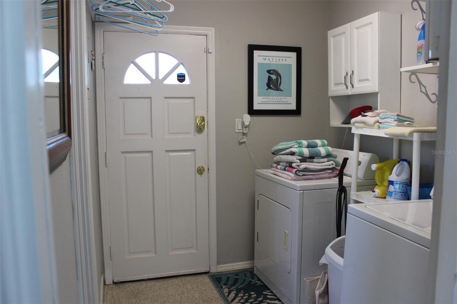 3605 IROQUOIS AVE — photo 29