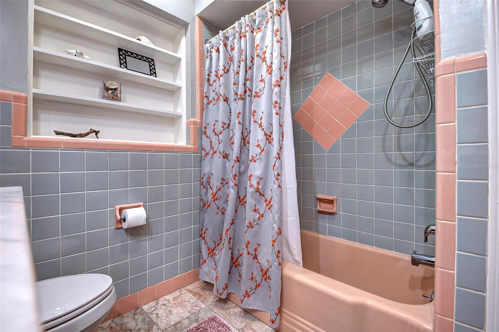 3605 IROQUOIS AVE — photo 20