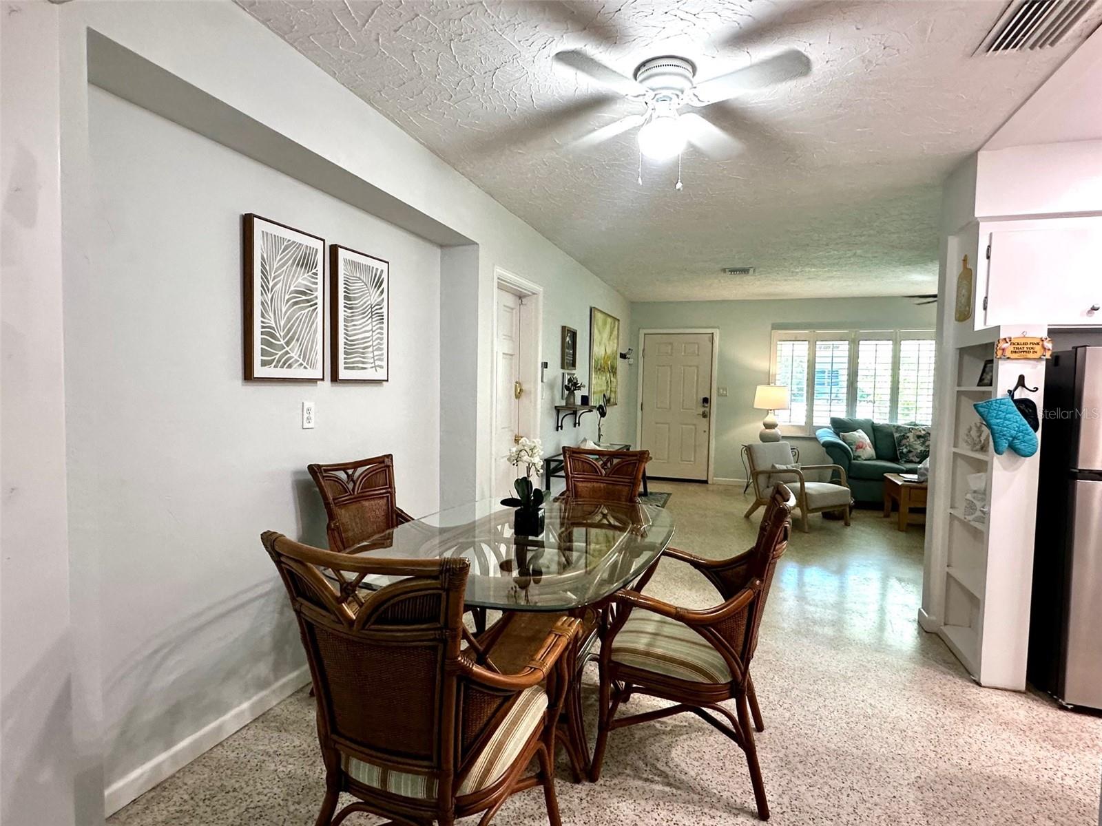 3605 IROQUOIS AVE — photo 10