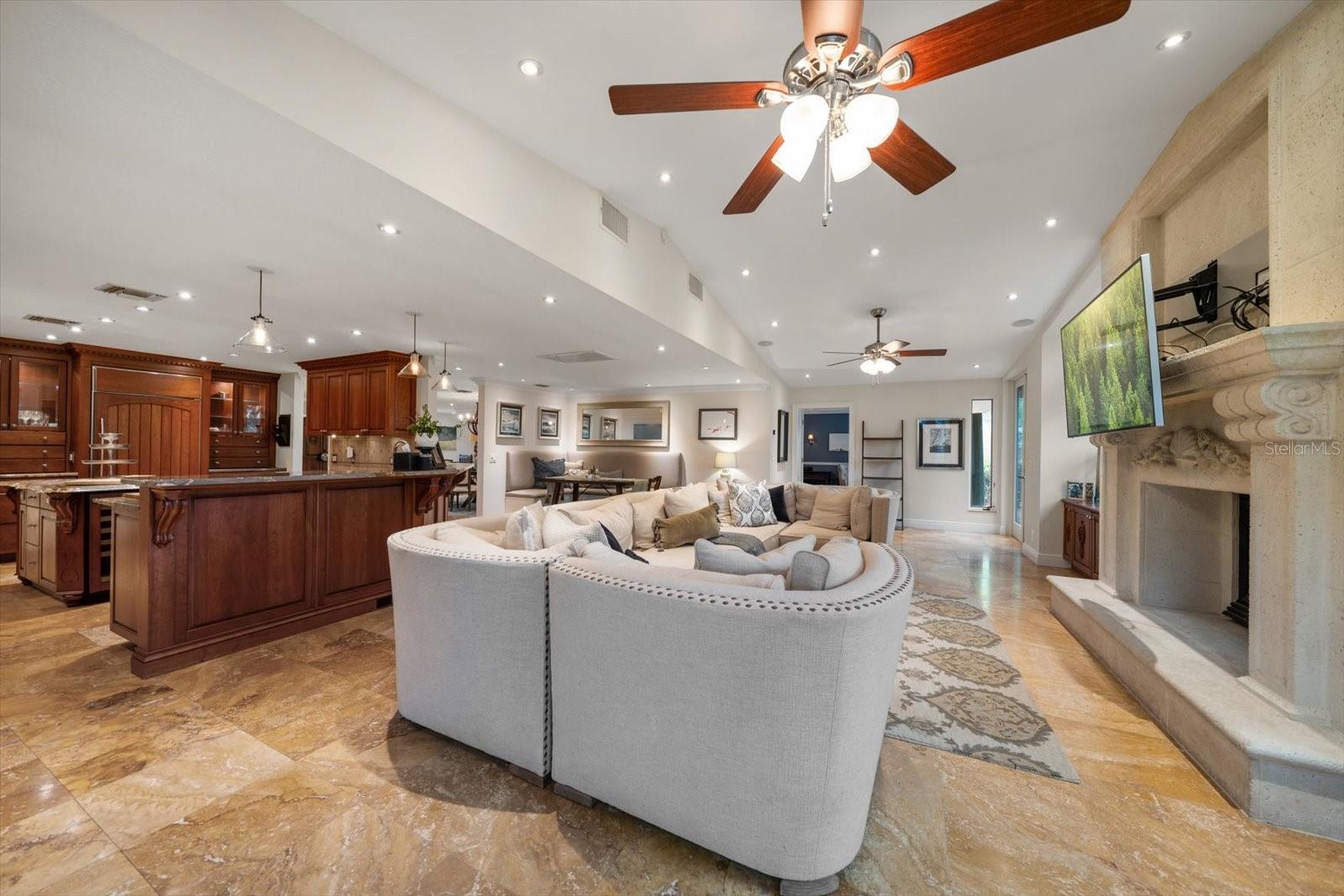 7 ROSERY LN — photo 22