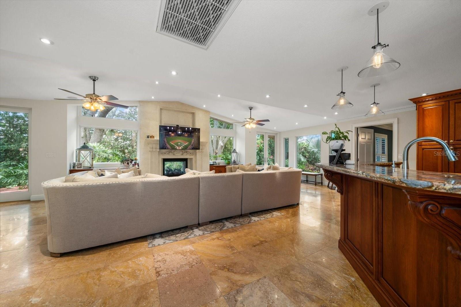 7 ROSERY LN — photo 20