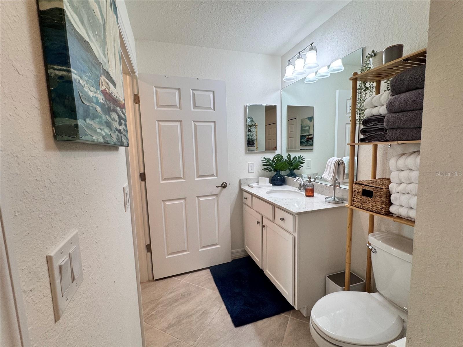 17724 GAWTHROP DR #304 — photo 13