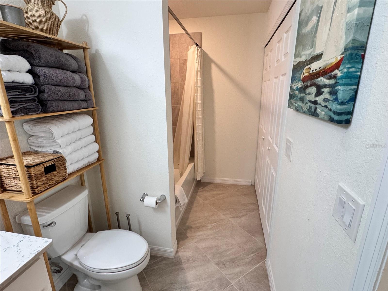17724 GAWTHROP DR #304 — photo 11