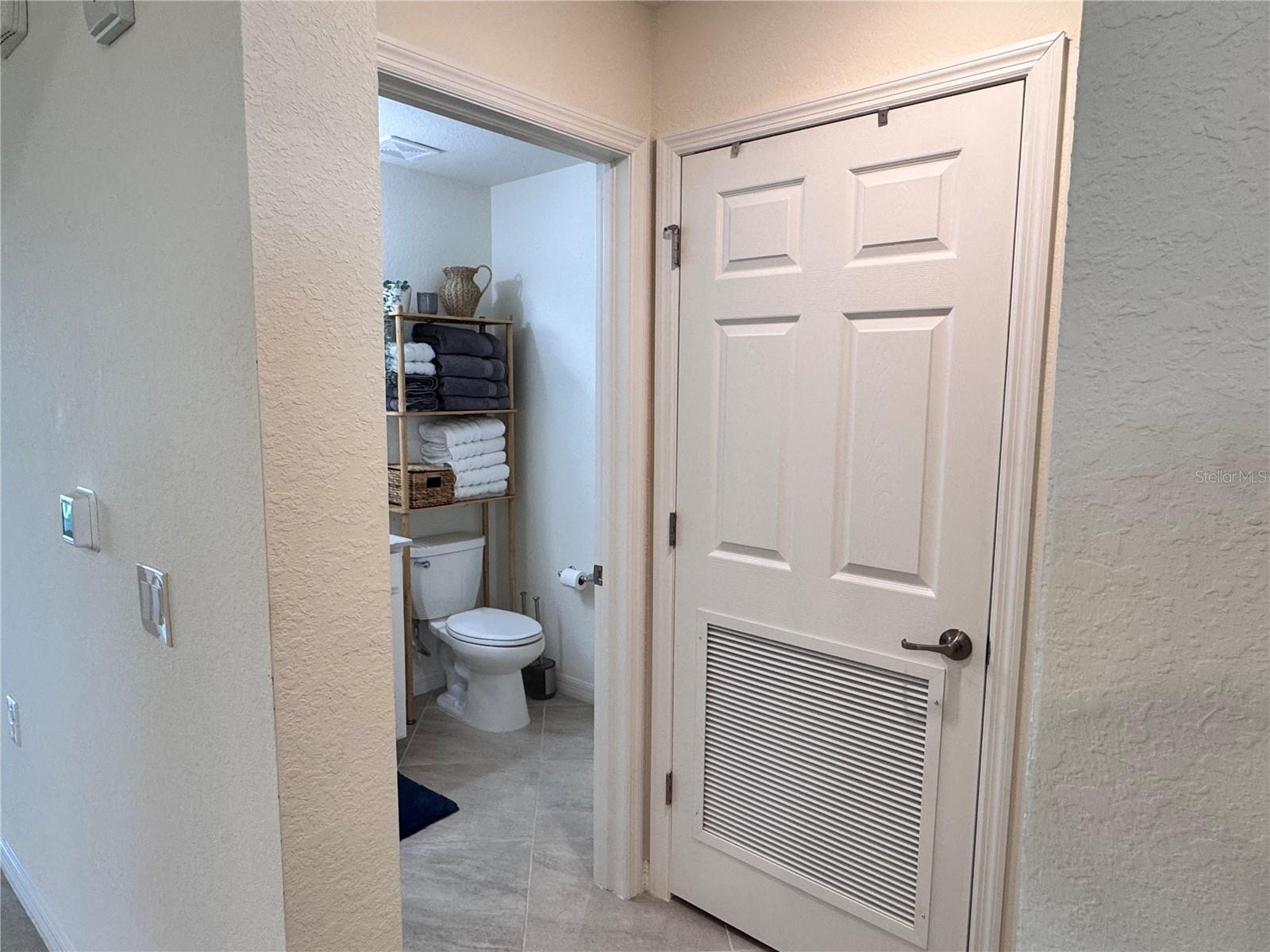 17724 GAWTHROP DR #304 — photo 8