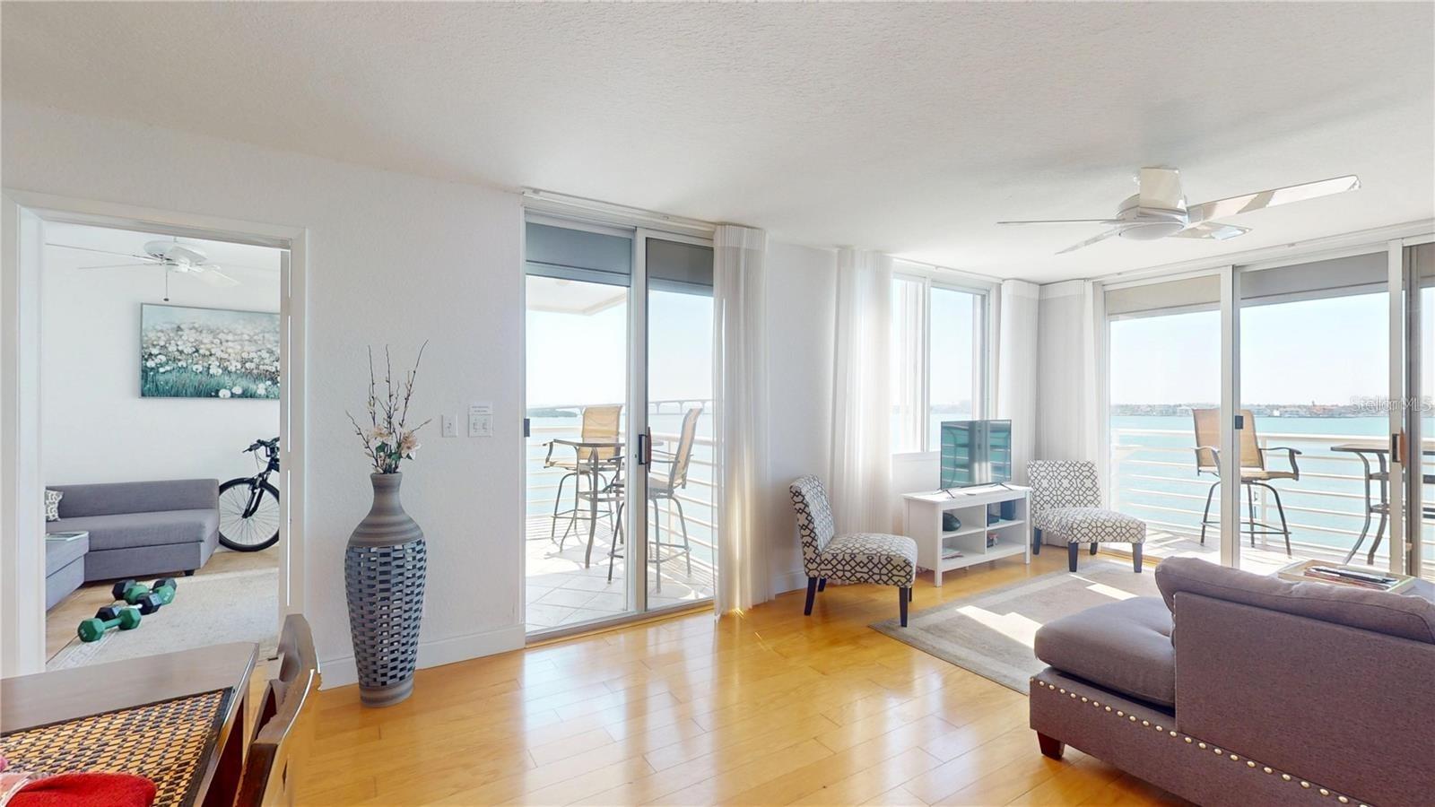 6105 BAHIA DEL MAR CIR #682 — photo 8