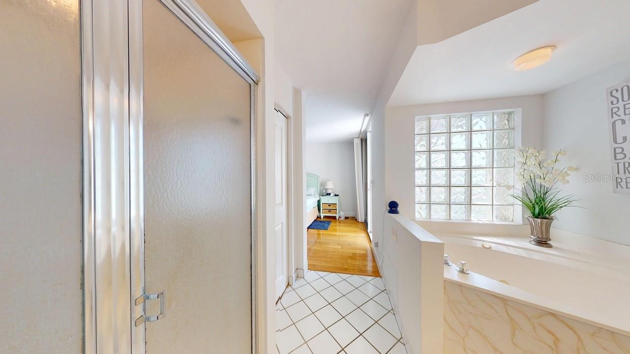 6105 BAHIA DEL MAR CIR #682 — photo 20