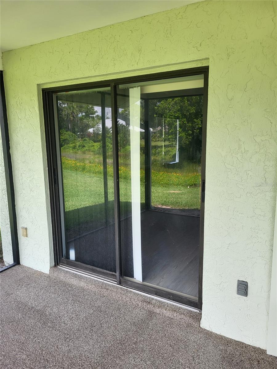 482 PENDLETON PL — photo 43