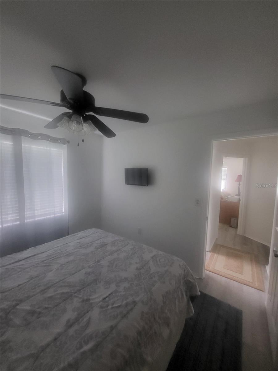 482 PENDLETON PL — photo 27