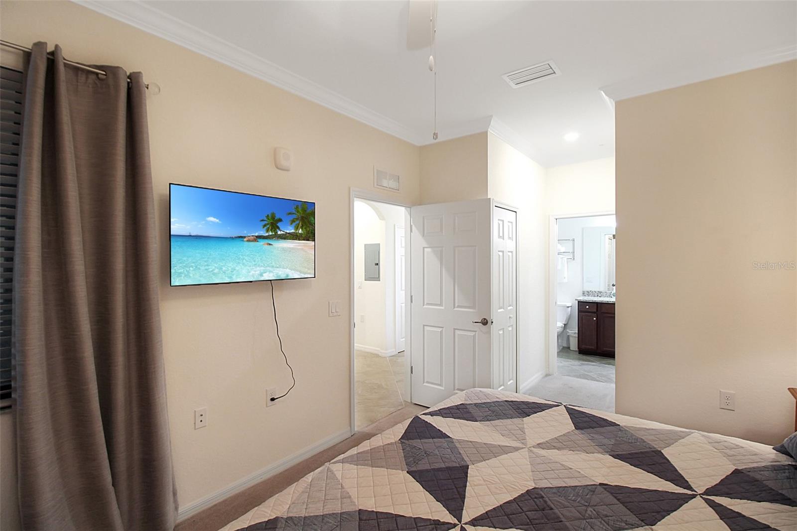 17006 VARDON TER #406 — photo 12