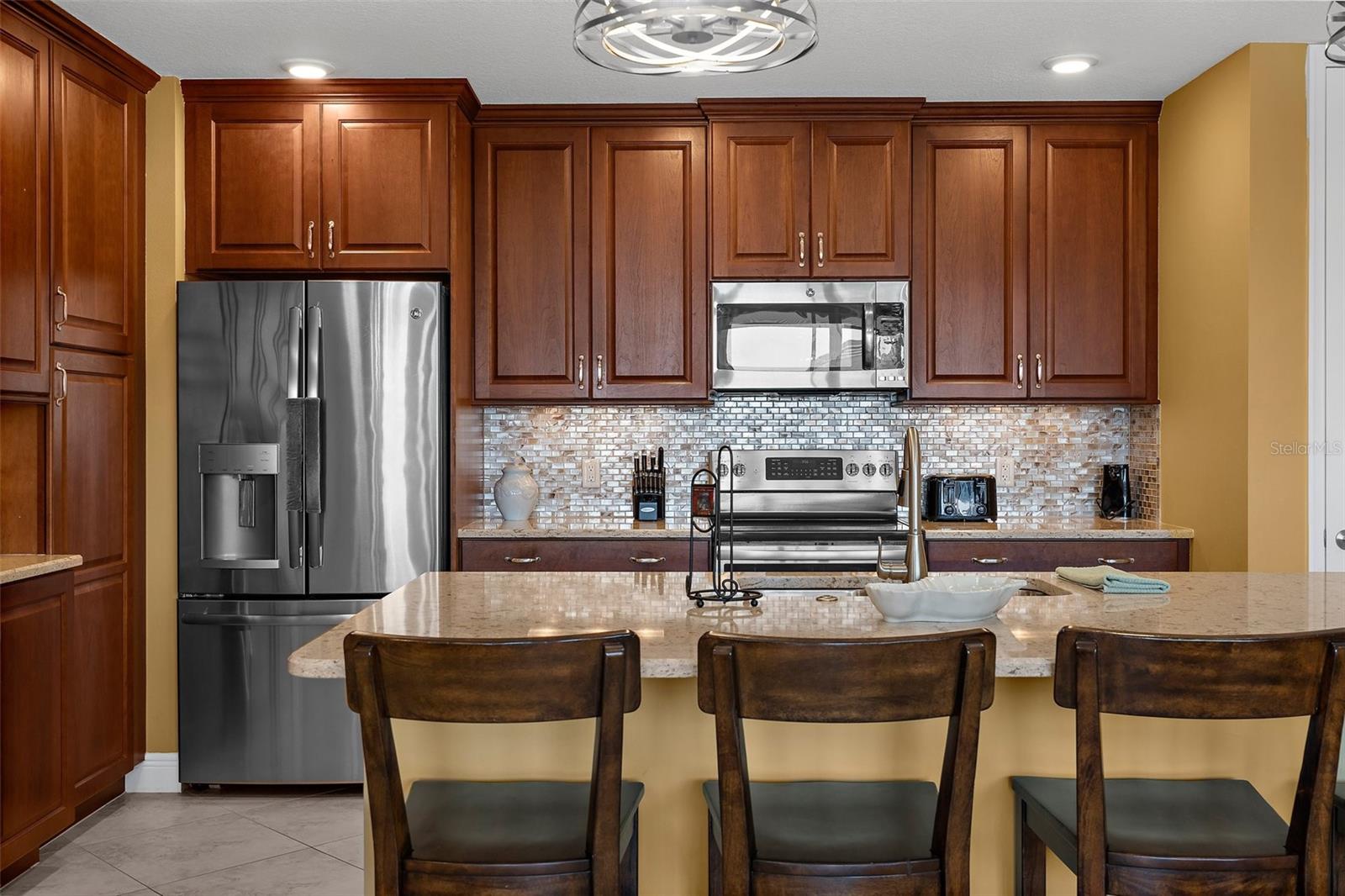 395 ARUBA CIR #401 — photo 19