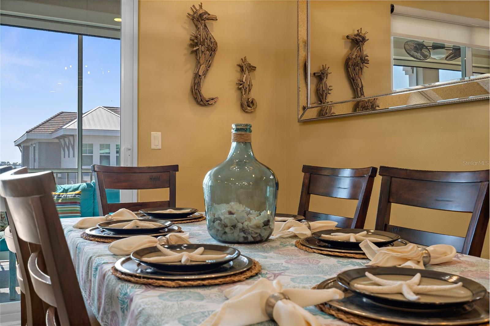 395 ARUBA CIR #401 — photo 18