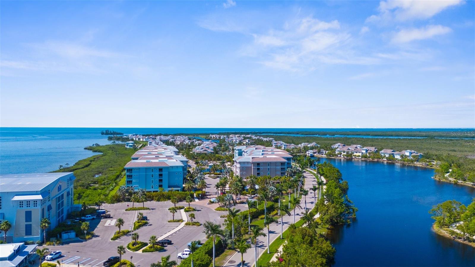 395 ARUBA CIR #401 — photo 36