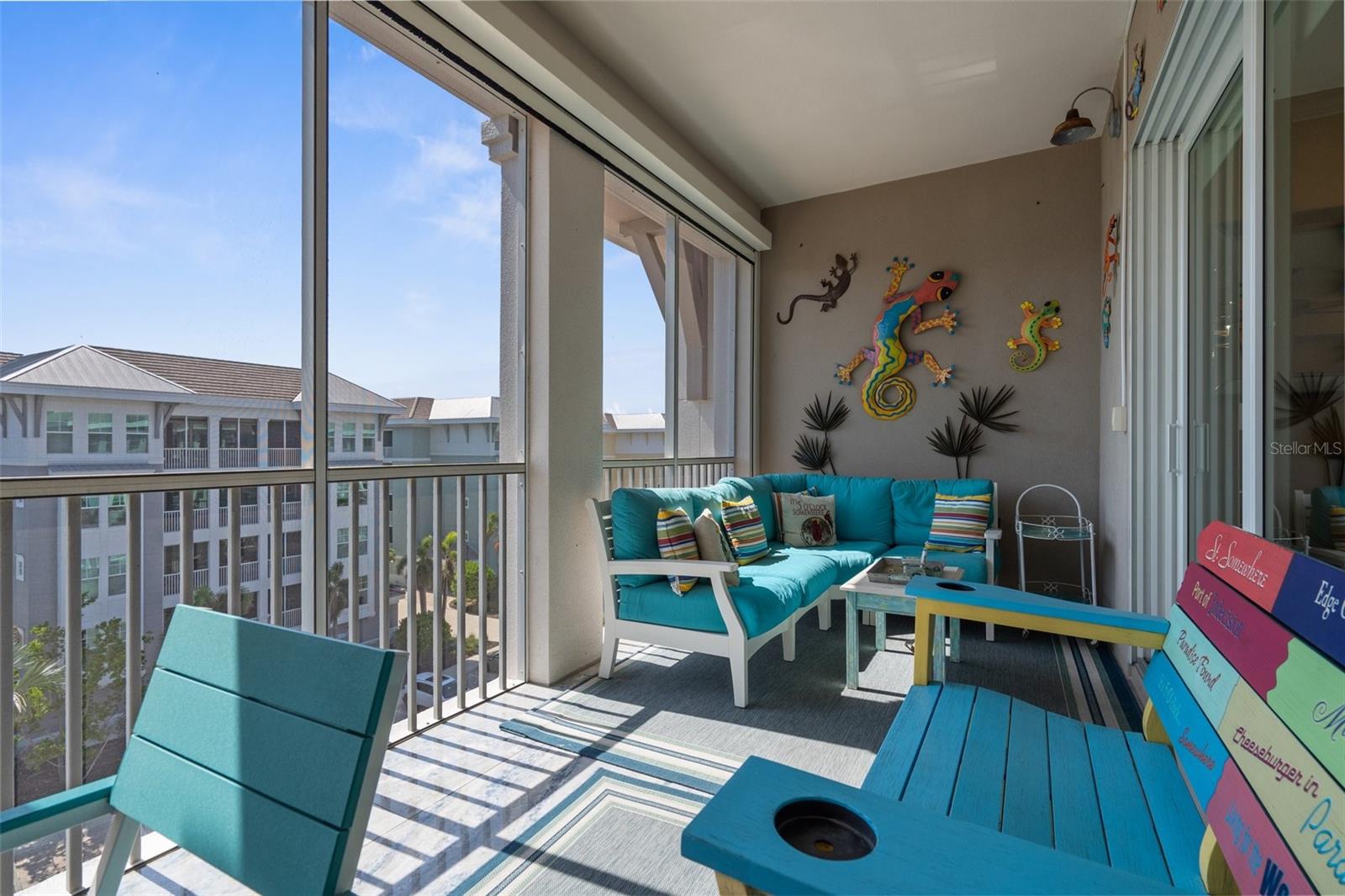 395 ARUBA CIR #401 — photo 32