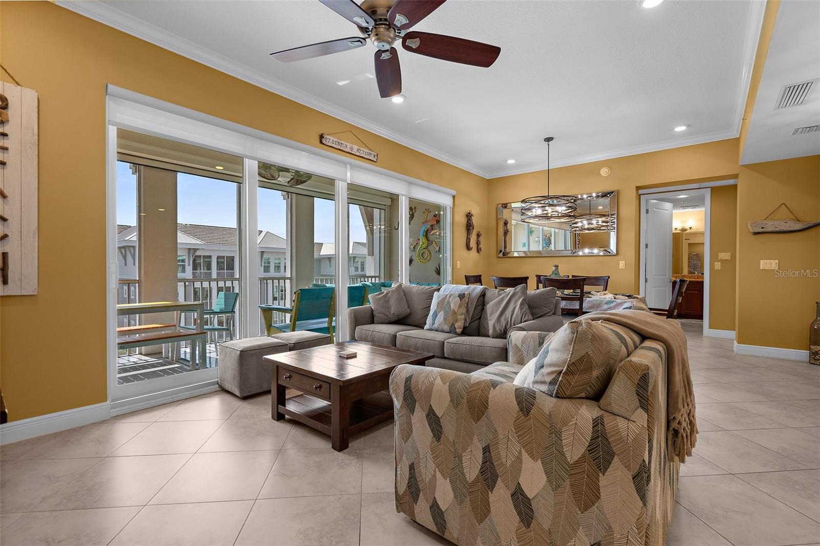 395 ARUBA CIR #401 — photo 6