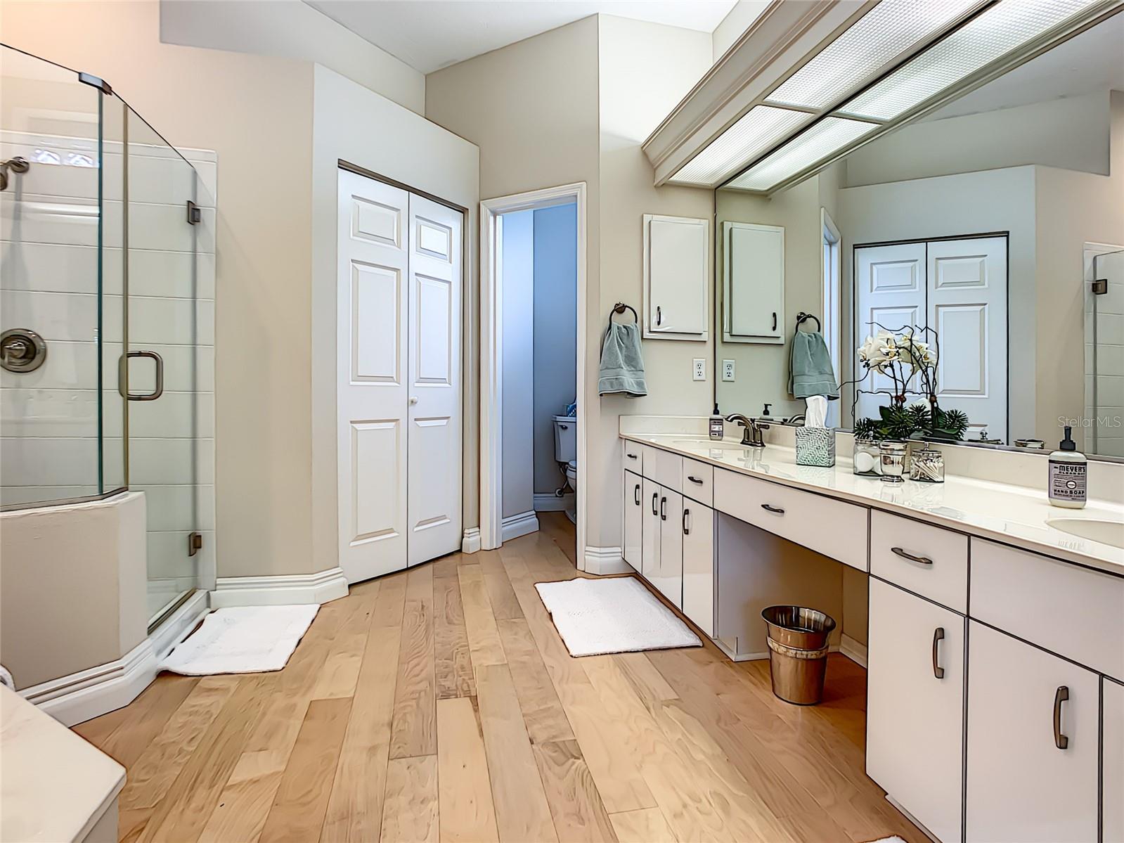 539 FALLBROOK DR — photo 39