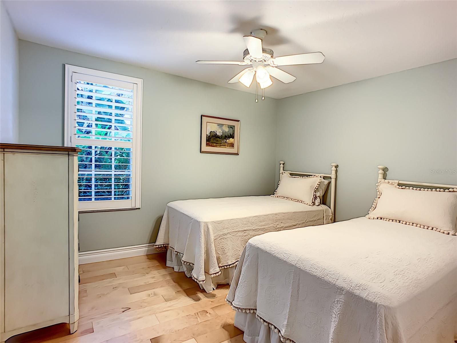 539 FALLBROOK DR — photo 46