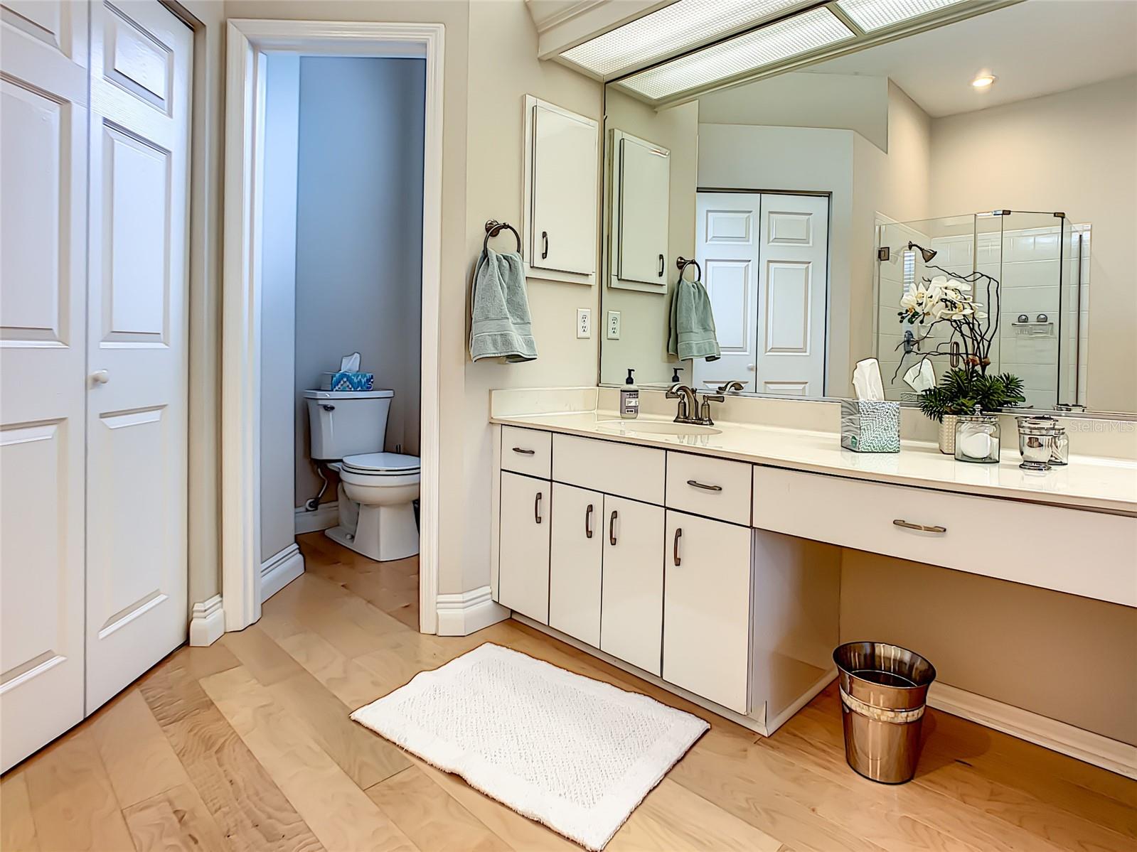 539 FALLBROOK DR — photo 41