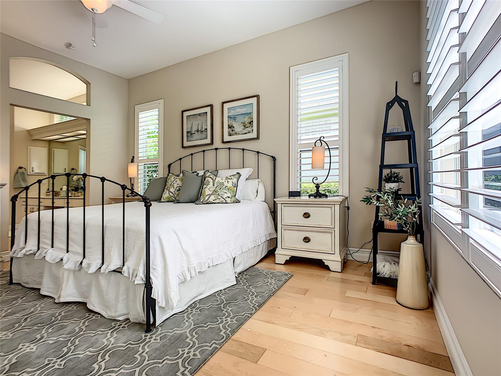 539 FALLBROOK DR — photo 30