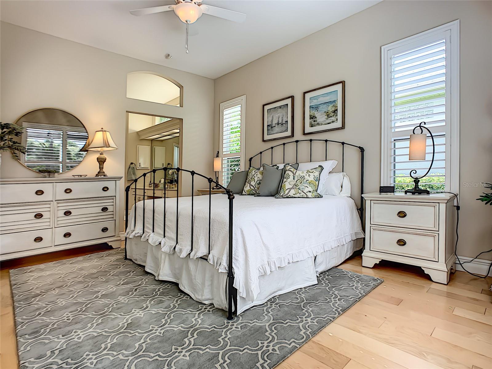 539 FALLBROOK DR — photo 31