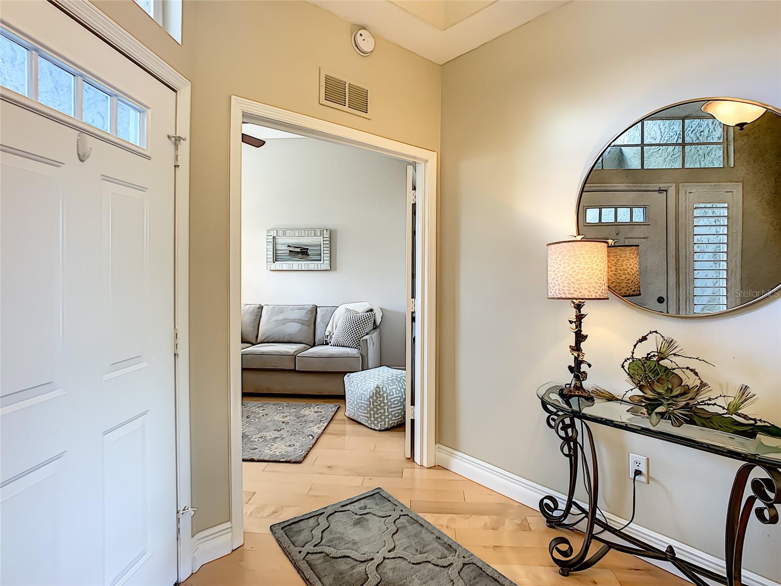 539 FALLBROOK DR — photo 6