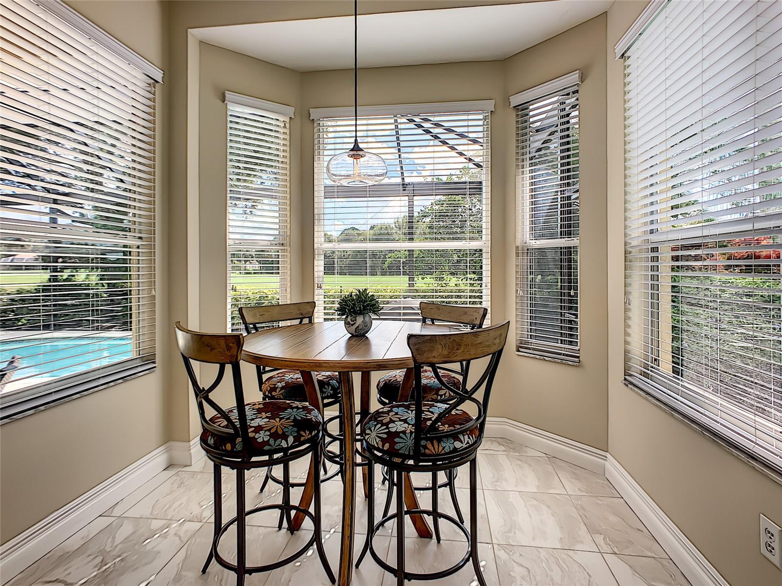 539 FALLBROOK DR — photo 28