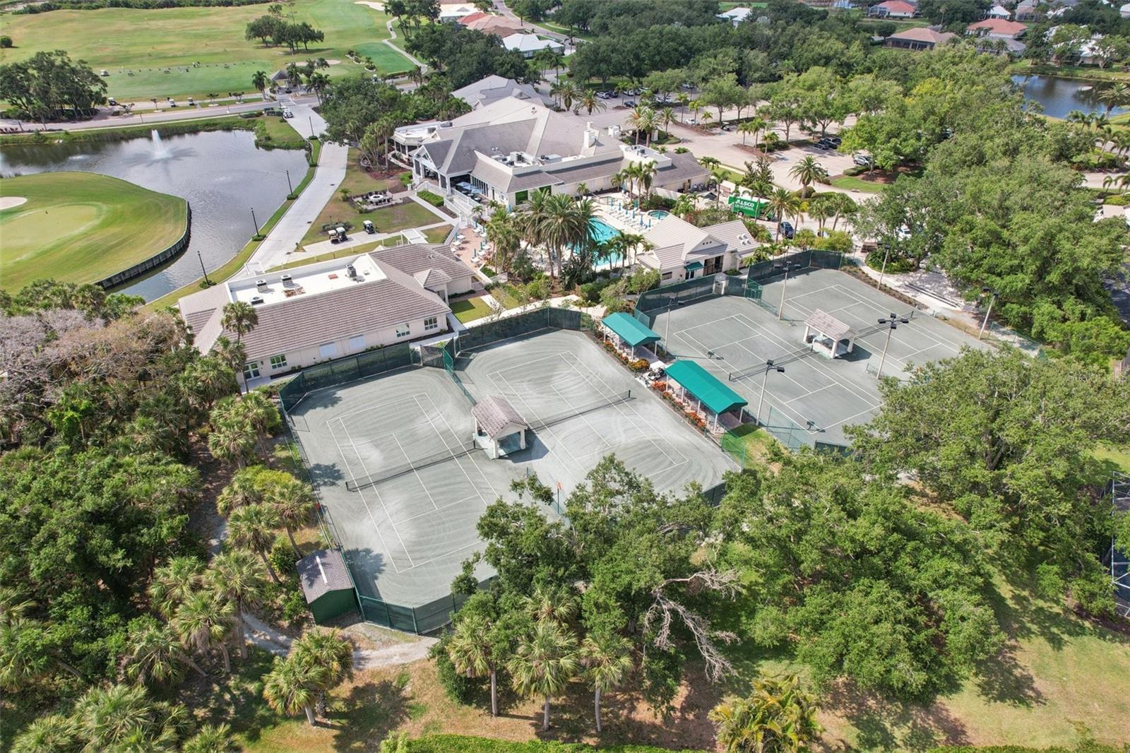 539 FALLBROOK DR — photo 84