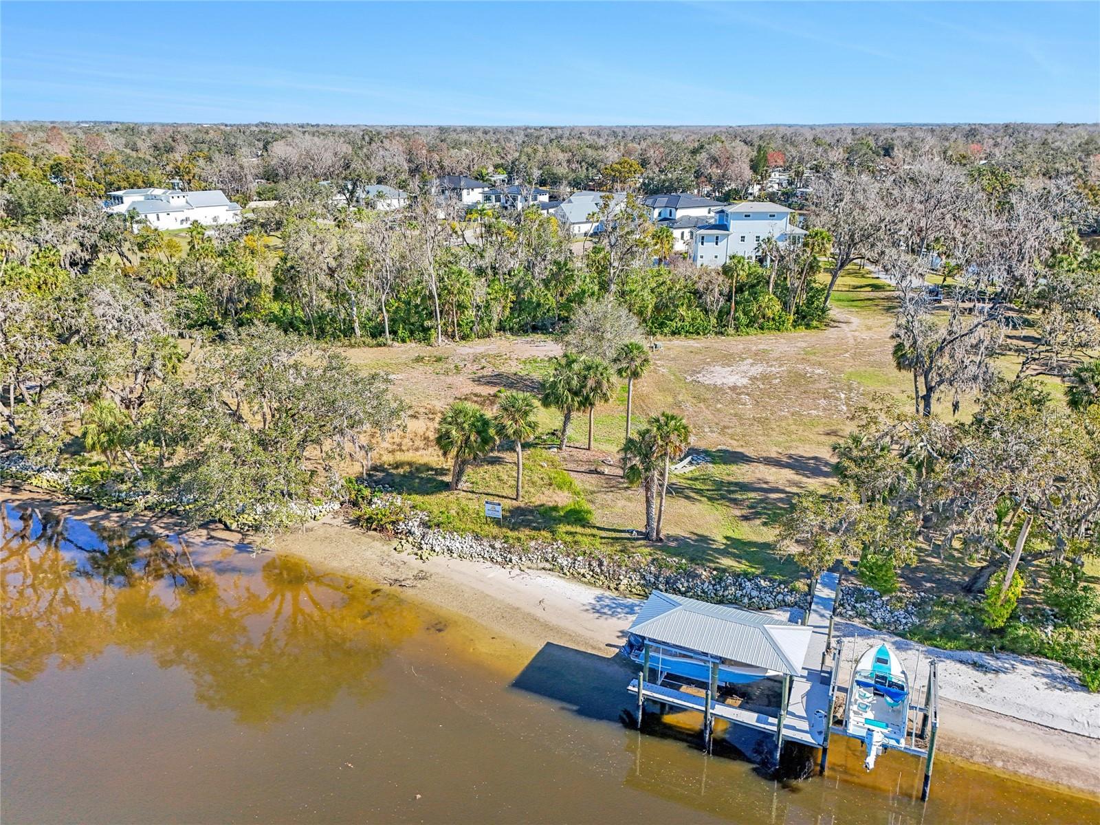 8331 ALAFIA POINTE DR — photo 15