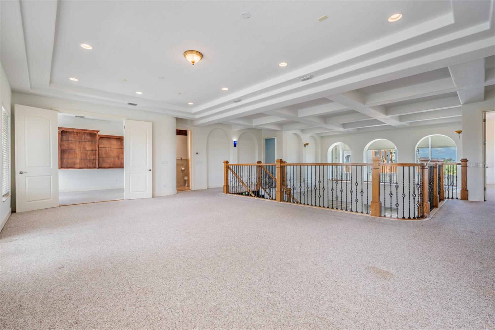 4710 TROYDALE RD — photo 78